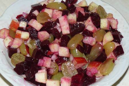 Легкий и вкусный салат из свеклы: секреты приготовления и сочетания с виноградом