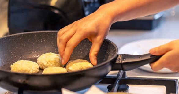 Как приготовить идеальные котлеты: 6 секретов от шеф-поваров