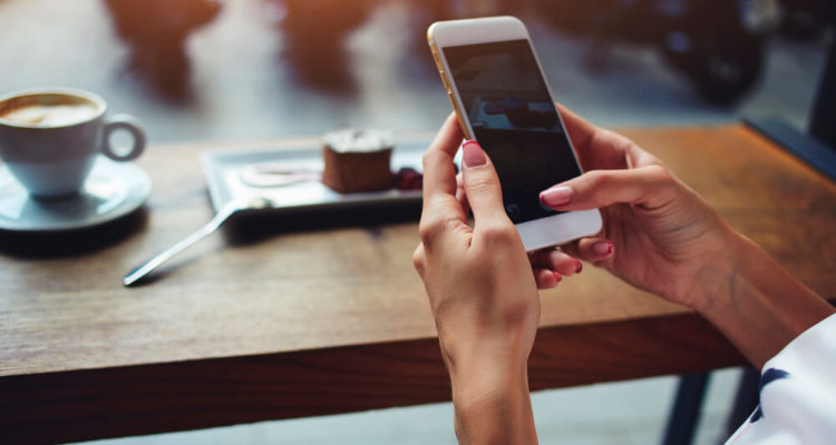 Две опасные привычки, которые разрушают ваше здоровье: узнайте, как их избежать